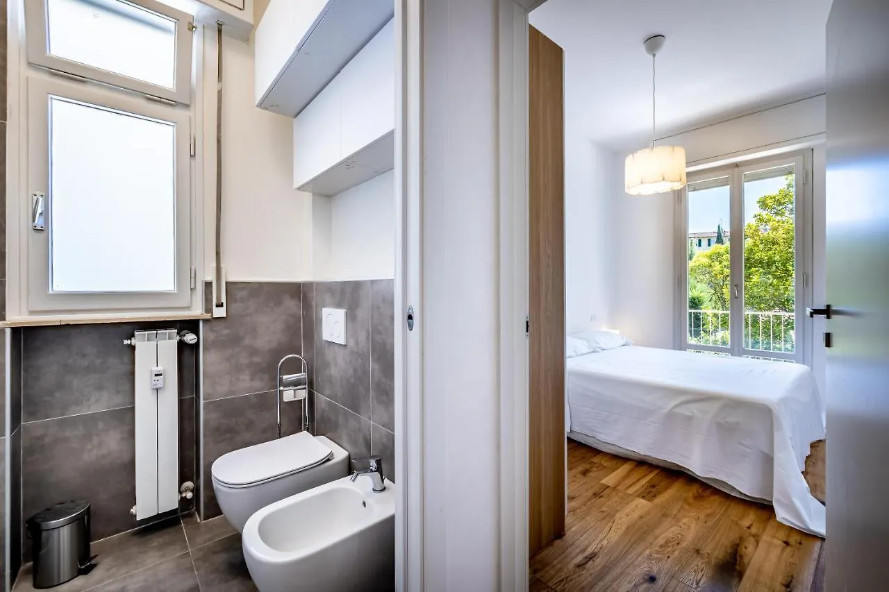 Yid Buonvicini Design Apt In Florence Out Of Ztl 0*,