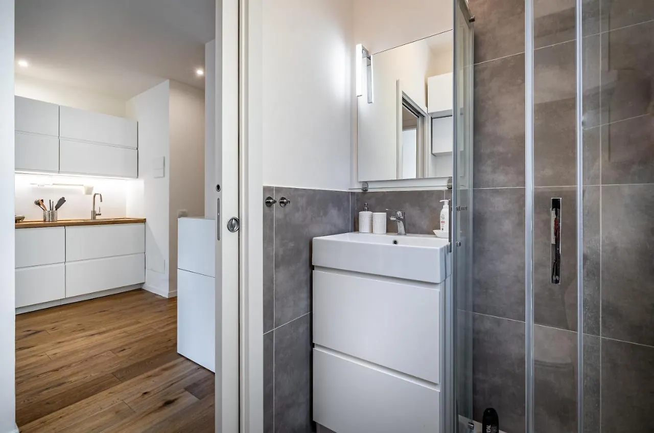 Yid Buonvicini Design Apt In Florence Out Of Ztl